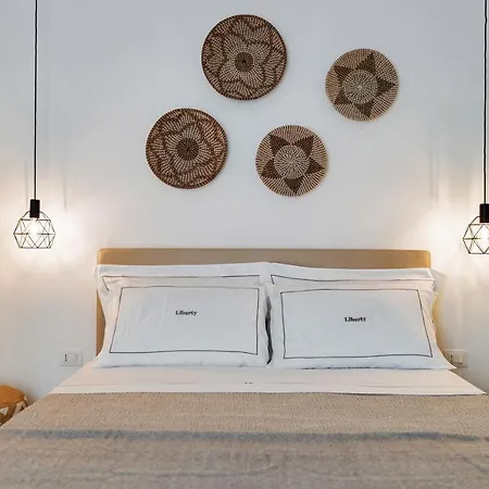 Liberty * 토레 산 지오반니 우겐토